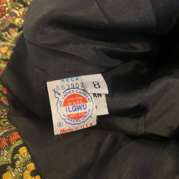 Vintage 1970s Pauline Trigere Skirt Set - Picture 7 of 16